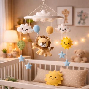 ライオンのベビーモビールかぎ針編みパターンPDF、ベビーモビールあみぐるみパターン、スカイアドベンチャーベビーベッドモビール、太陽、雲、星、飛行機のおもちゃ