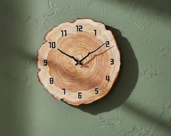 Rustic Wooden Annual Ring Design Wall Clock, Silent Farmhouse Wood Clock for Home Decor