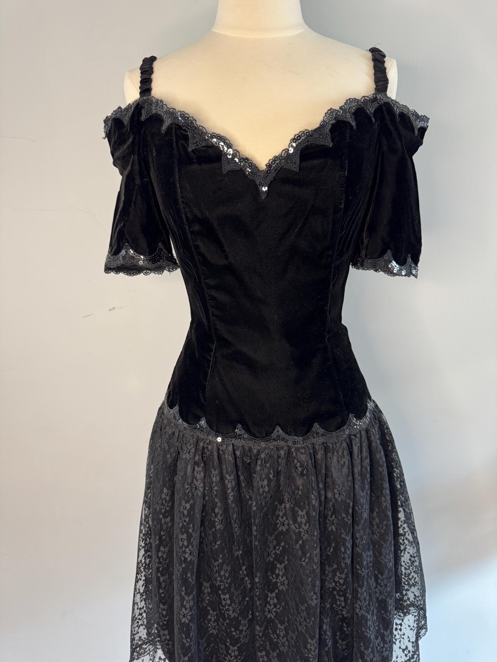 Vintage Black Jessica Mcclintock Gunne Sax Black Velvet Dress - Etsy