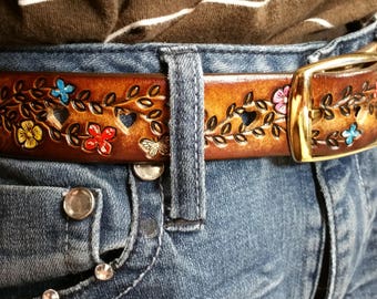 Bestest little girl's leather belt. Children's belt, Infant to Size 12, FLOWERS & BUTTERFLIES dyed brown What fun! With buckle and name Wow