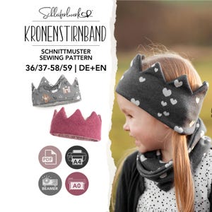 Peut inclure: Un patron de couture pour un bandeau en forme de couronne intitulé KRONENSTIRNBAND par Schleiferwerk. Le patron inclut les tailles 36/37-58/59 en allemand et anglais. Il présente des illustrations d'une couronne grise à motifs de châteaux.
