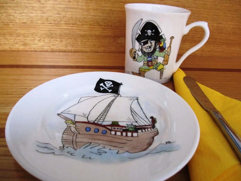 Pirate Royal Doulton plate and Mug present for a small lad