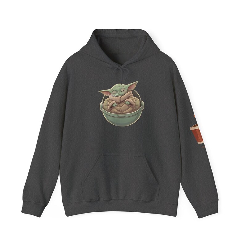 Sudadera con capucha de Baby Yoda | café imagen 19