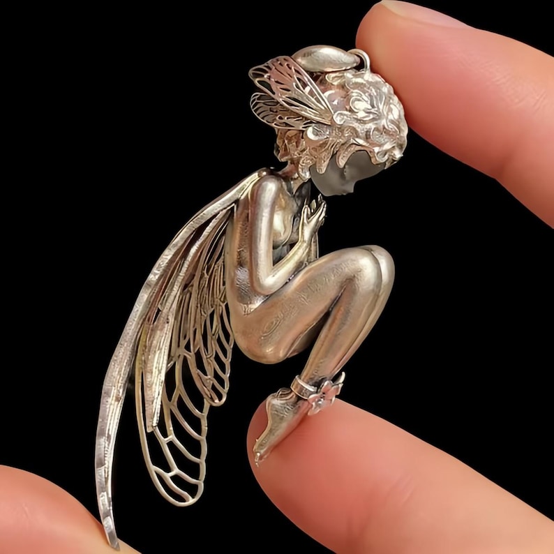 Halsband med hänge i tyst ängelfe, skyddsängel i målad legering, 8 kedjestilar, meningsfull present till henne och honom bild 2