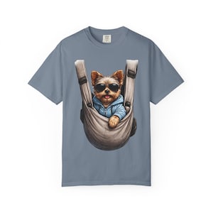 Camiseta portabebés con estampado de cachorro Yorkie / Camiseta con estampado de perro teñido en prenda imagen 1
