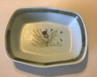 Buchan Finest Stoneware, Portobello Scotland, Ovenproof Baking Dish, Thistles and Bluebells