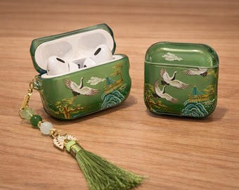 AirPods Case Japanese Crane, Green Silicone AirPods Pro Case with Tassel, Asian Aesthetic AirPods Cover, Cute Earbuds Case Gift for AirPods