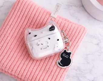 Cute Cat AirPods Case With Black Cat Charm, Kawaii AirPods Pro Case, Cat Lover Gift, Cartoon Cat Earbuds Cover, Cute AirPods Accessory