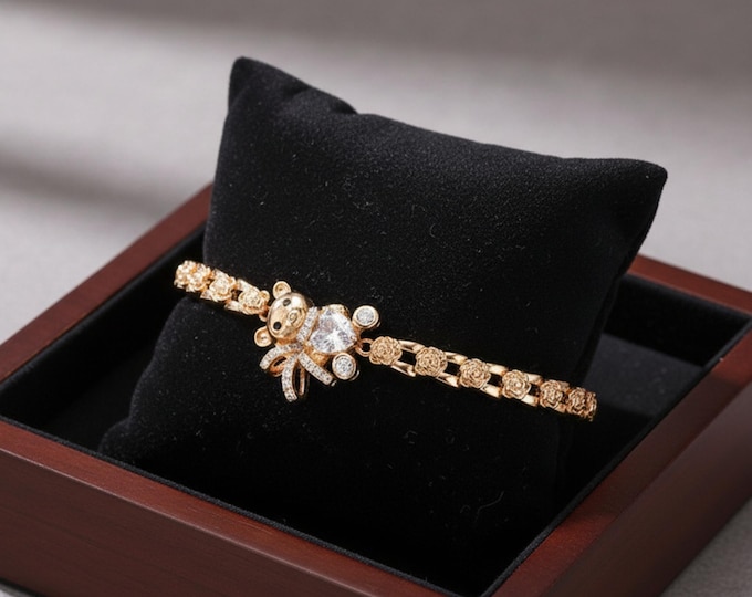 18K Gold Plated Teddy Bear Bracelet with Crystal Charm – Elegant Women's Jewelry