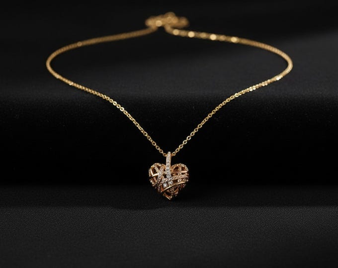 3D Heart Pendant Necklace, 24K Gold Plated Crystal Jewelry, Romantic Minimalist Style