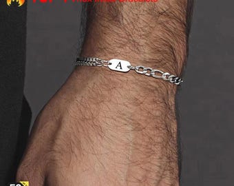 Gepersonaliseerde initialenarmband voor heren, dames, roestvrijstalen figaro-ketting, letterarmband, aangepaste naamarmband, minimale sieraden
