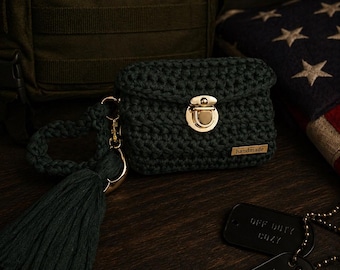 Handmade Green Braided Wristlet Clutch with Tassel