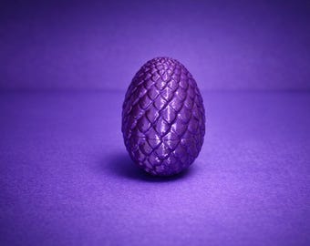 Purple Dragon Egg with Moving Dragon Inside – Fantasy Collectible & Home Decor