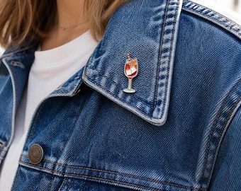 Aperol Pin Ansteckpin Brosche für Aperoli Freunde & Spritzfans