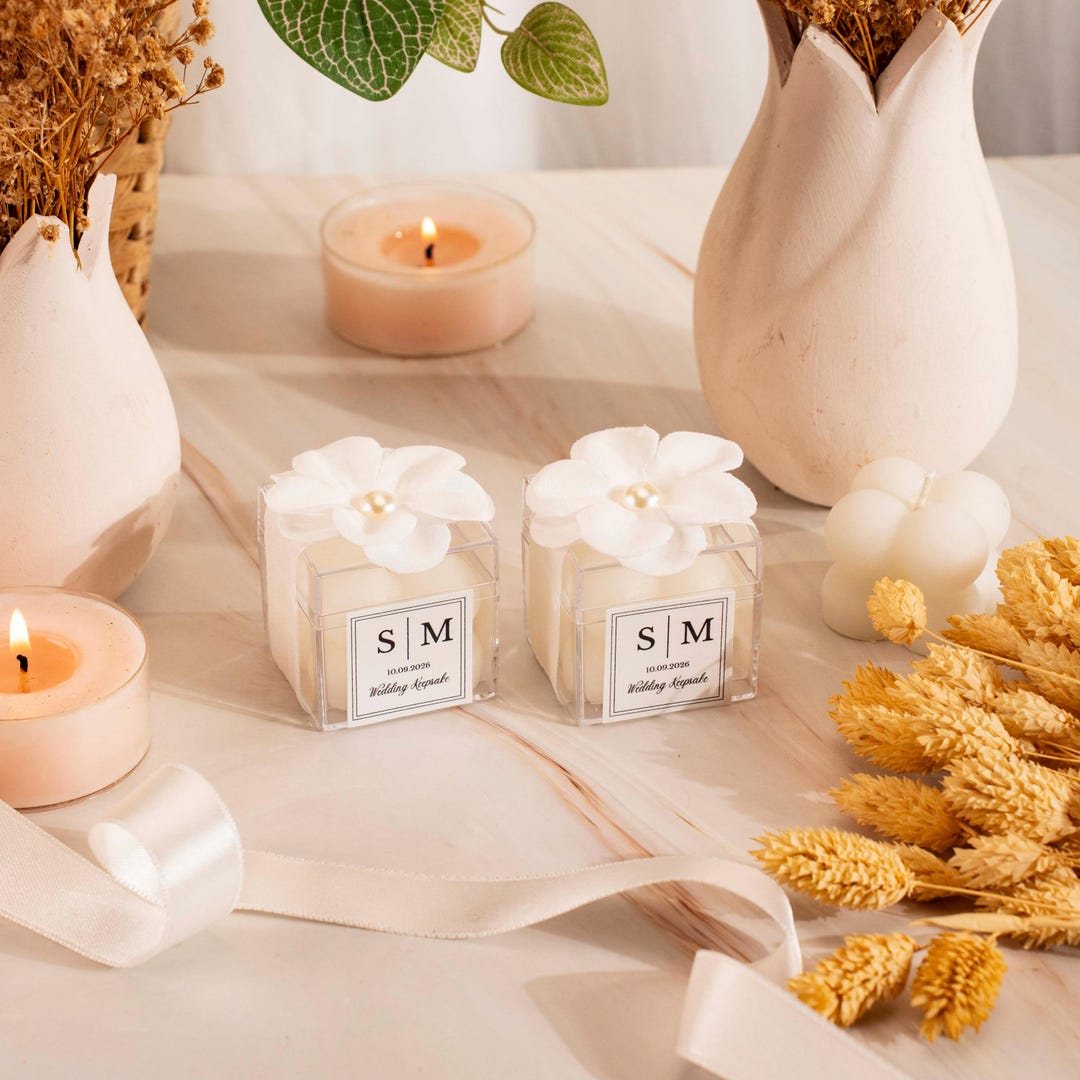 Wedding Candle Favors for Guest, Personalized Handmade Wedding Gift ...
