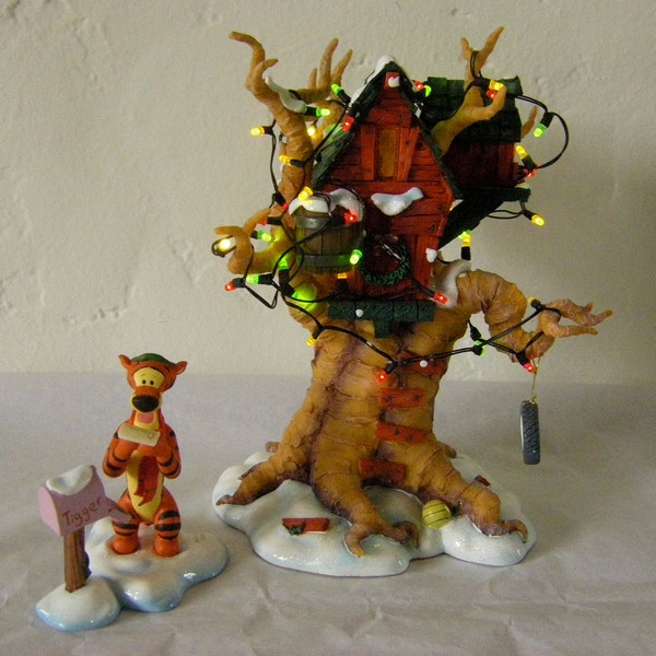 Winnie the Pooh 'Tigger's's Christmas Tree House'... Rare Pooh - Disney Christmas Decor