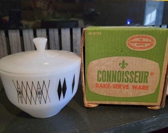 Federal Glass Connoisseur Black Diamond 1.5 QT Glass Bake-Serve Ware (W2720) with Original Box