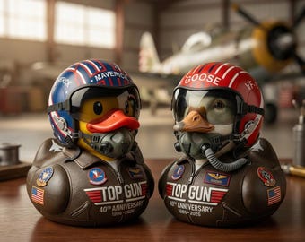 Paperella di gomma Maverick Pilot per il 40° anniversario di Top Gun, giocattolo da bagno a tema pilota, oggetto da collezione per aviatori, regalo per gli appassionati di film, decorazione per i fan di Top Gun