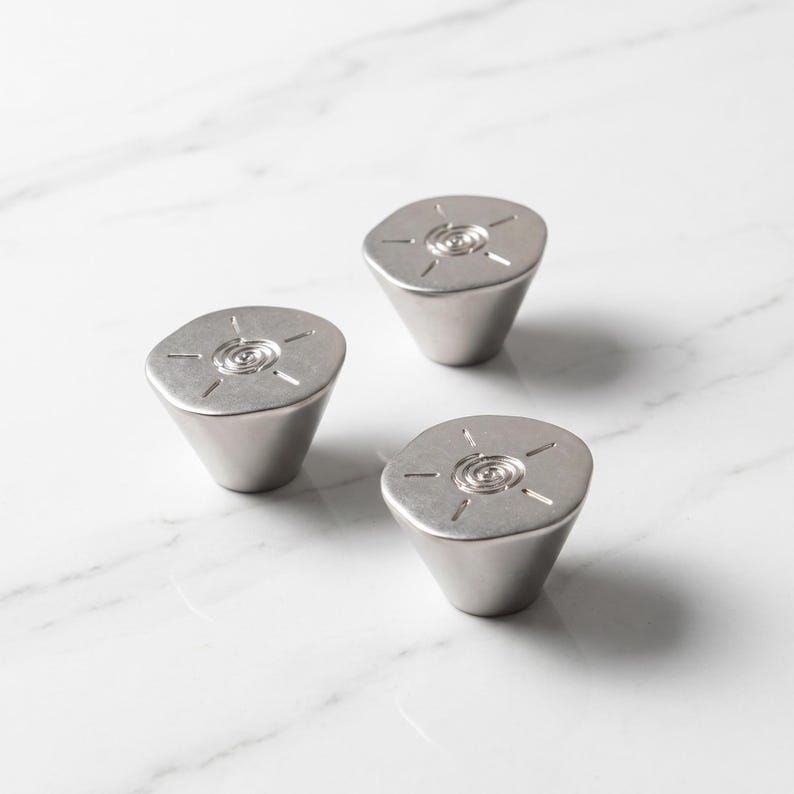 Modern Cabinet Knobs Drawer Pulls Decorative Furniture Hardware Kitchen Cabinet Handles Cupboard Dresser Knobs Unique Home Upgrade Decor image 3