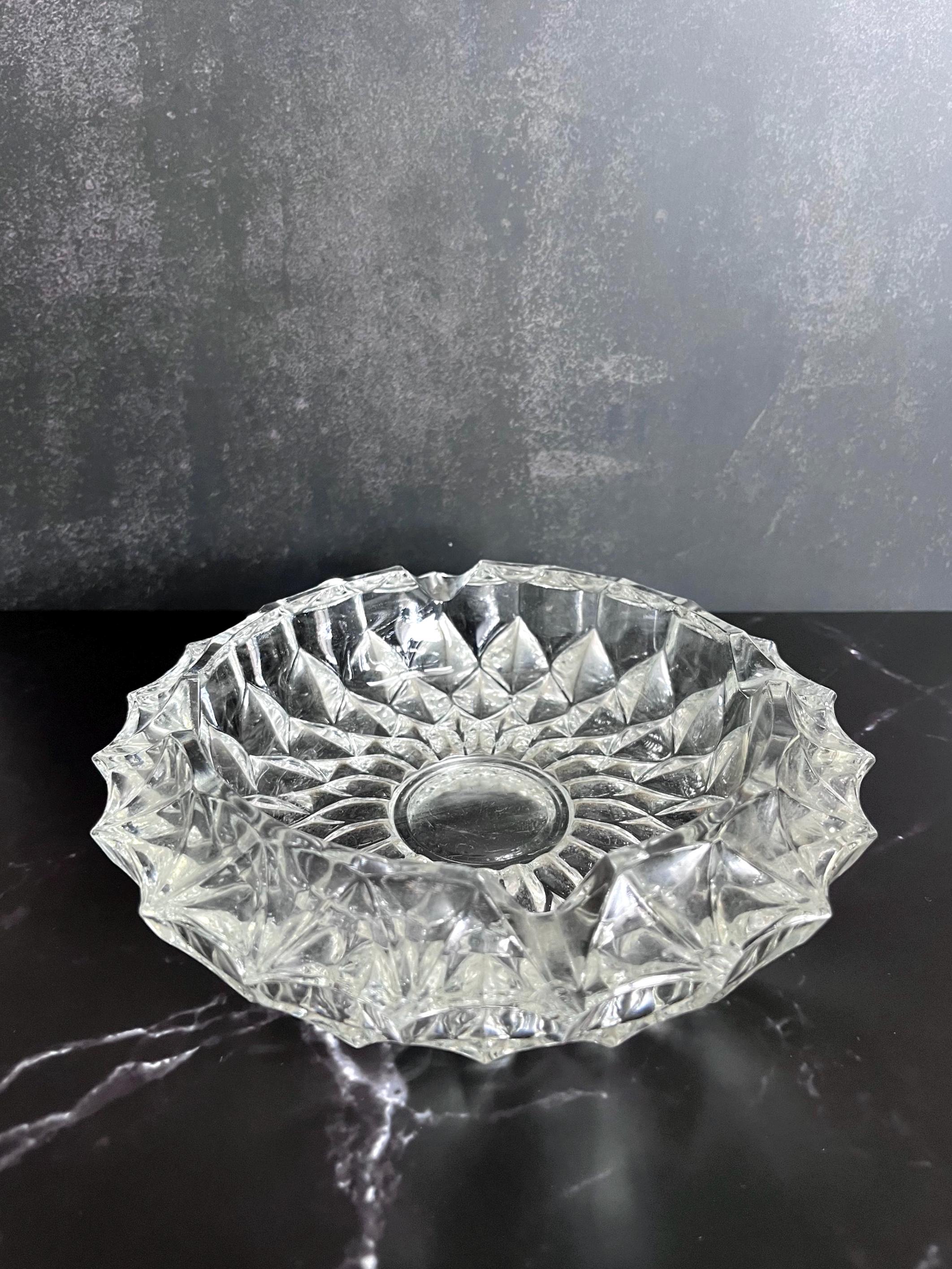 カットクリスタル灰皿 - Etsy 日本
