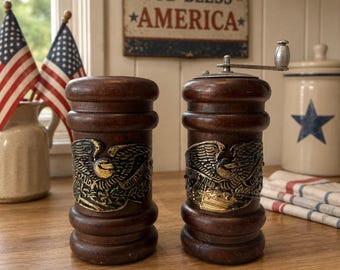 Vintage Patriotic Eagle Salt Shaker & Pepper Mill Set