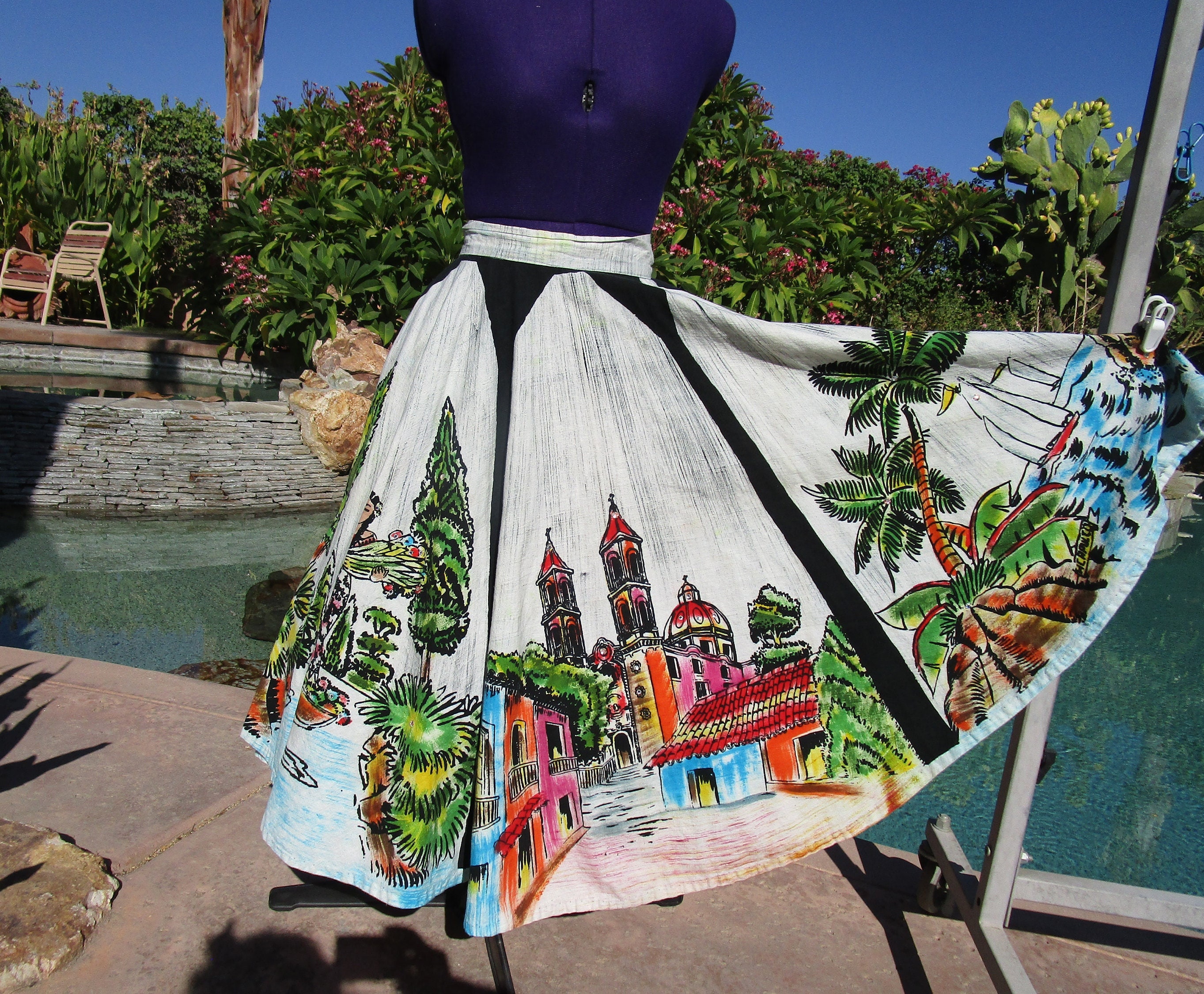 Vintage 1950s Mexican Handpainted Circle Skirt S/M 26-28