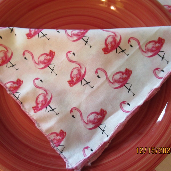 Flamingo Napkins , fabric Pink flamingos on dinner napkins or cocktail napkins