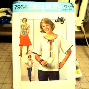 Blouse and skirt in 1977 style--Simplicity pattern 7964--uncut