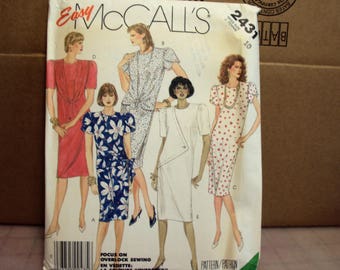 Womens dress pattern with sleeve variations,  straight dress, McCalls 2431, pattern uncut,  1980s style