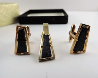 Vintage Midnight Blue Goldstone Cuff Links and Tie Clip in gift box