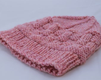 Pink Newborn Hat, Pale Pink Wool Beanie for Baby Photo Prop, Newborn Winter Beanie