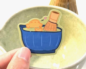 Matcha Bowl vis vinyl sticker | waterdicht, waterfles, laptop, planner, dagboekaccessoire, briefpapier, leuke sticker, cadeau voor een vriend(in), schattige sticker, cadeau voor een vriend(in)