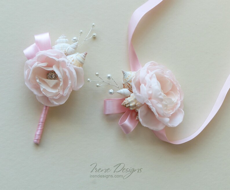 Handmade Pale pink seashell boutonniere. Seashell boutonniere. Boutonniere for beach wedding. Boutonniere for groom image 3