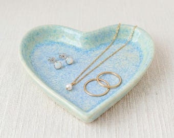 Heart Ring Dish, Pastel Speckled Ceramic Jewelry Tray, Ring Holder, Trinket Dish, Vanity Decor