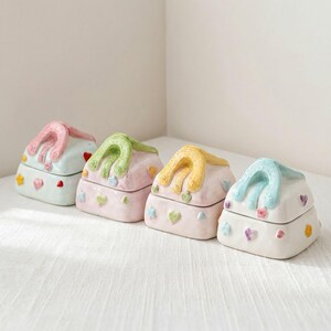 Porta-joias de cerâmica em formato de bolsa, porta-anéis em tons pastel, caixinha para bijuterias charmosa, organizador de joias, decoração feminina para mesa, acessórios de penteadeira, caixa para guardar lembranças. All 4