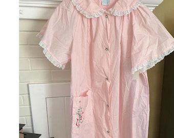 Vtg Merville House Dress Nightgown Muu Muu Sz Med Soft Pink Embroidery Lace READ