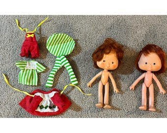 Strawberry Shortcake Vintage 2 Dolls & Clothes American Greetings 1979 SEE PICS