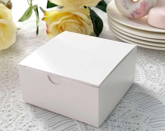 200-Pack Elegant Cardstock Gift Favor Boxes for Events Solid Colors