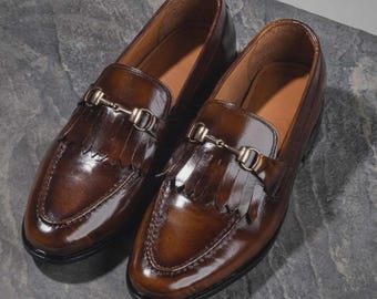 Handcrafted Brown Leather Fringe Loafers Men , Gold Bit Kiltie Slip On Shoes