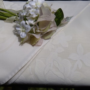 Vintage Oval Beige Floral Semi Sheer Tablecloth Beige Tablecloth with a Beautiful Floral pattern ~ Vintage & Entertaining Tablecloth Linens