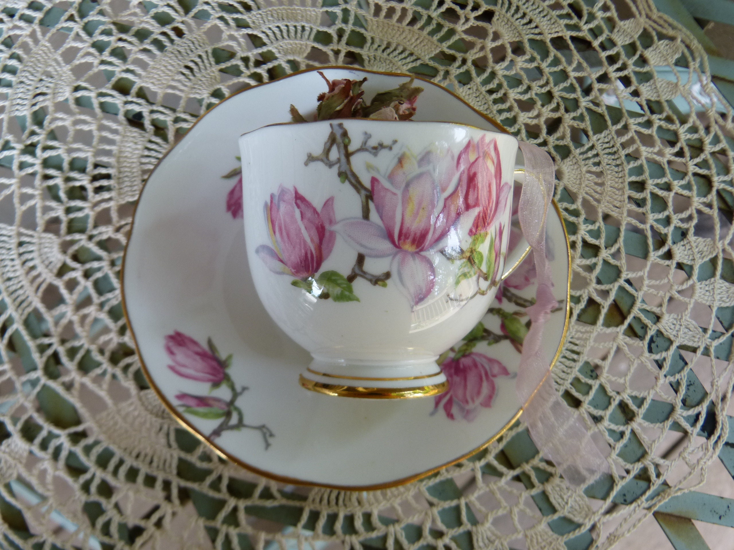 Fine Bone China Roslyn Tea Cup & Saucer Magnolia 857322 P. Etsy