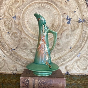 Roseville Pottery Vase aus der Serie &quot;&quot;Snowberry&quot;&quot;.&quot;