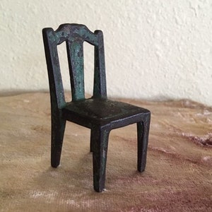 cast iron dollhouse furniture