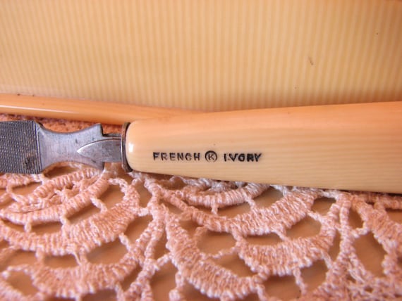 Celluloid Manicure Set in Case - image 4