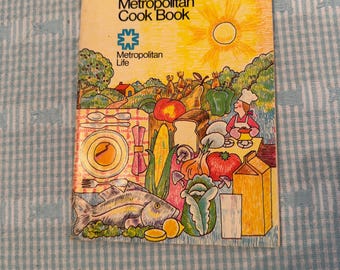 1973 New Metropolitan Cook Book Vintage MetLife Advertising Recipe Booklet