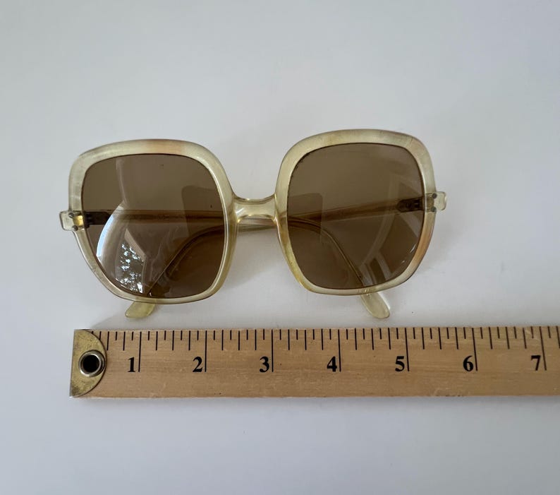 Vintage Oversized 1970's Sunglasses, Translucent, French, Square Shape No. 1022 Bild 11