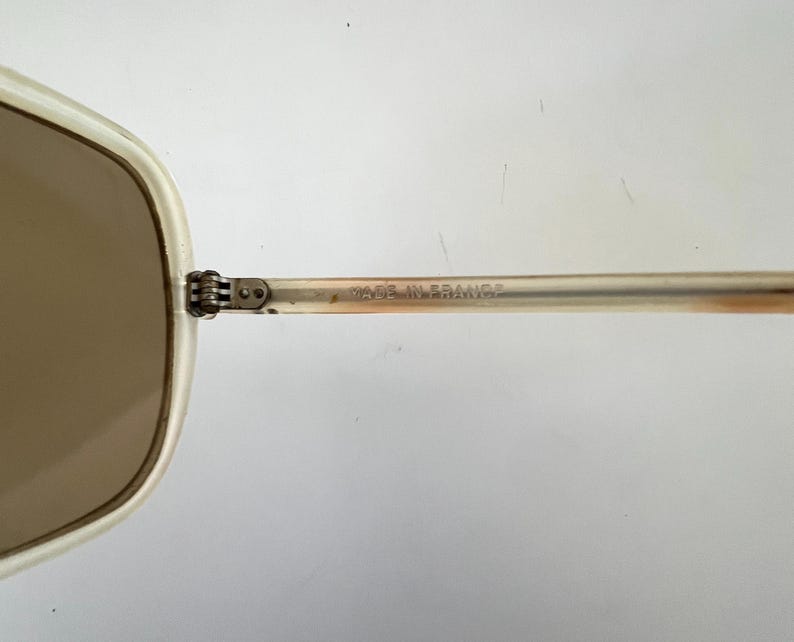 Vintage Oversized 1970's Sunglasses, Translucent, French, Square Shape No. 1022 Bild 9