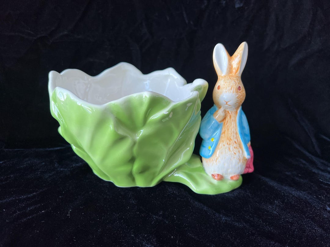 Beatrix Potter FW & Co. Cabbage Planter or Bowl Featuring Peter Rabbit ...