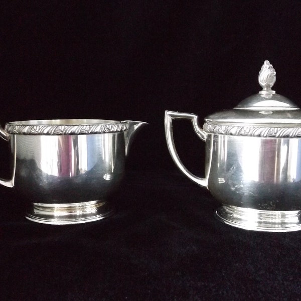 William (Wm) A. Rogers Berwick Silverplate Sugar and Creamer