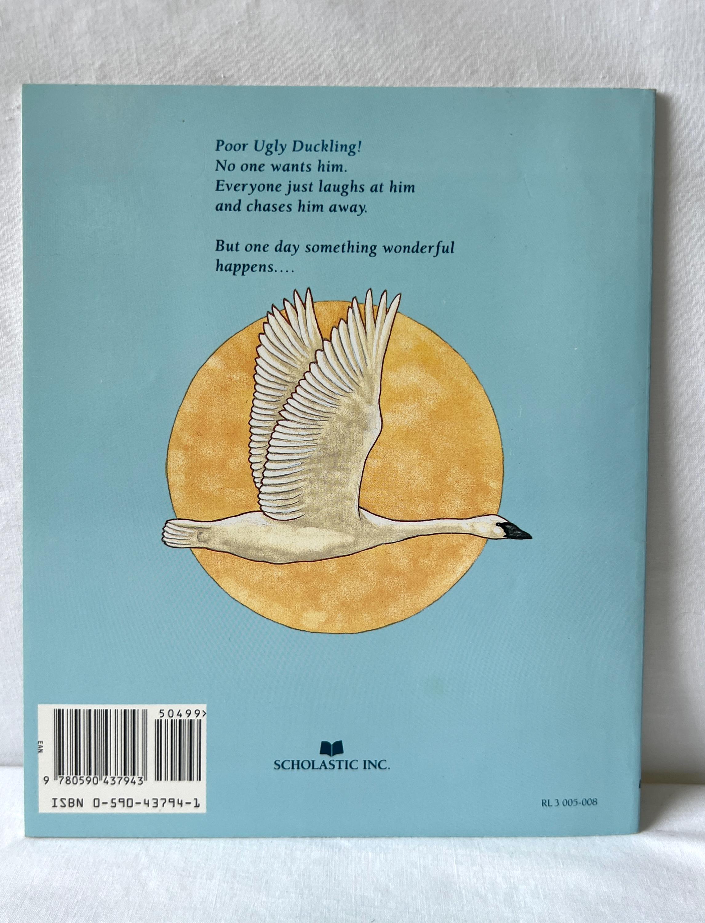 The Ugly Duckling Retold by Lilian Moore, Paperback, 1987
